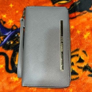 Gray Steve Madden wallet